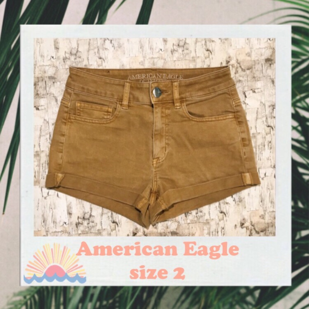 American Eagle high-rise shorts tan